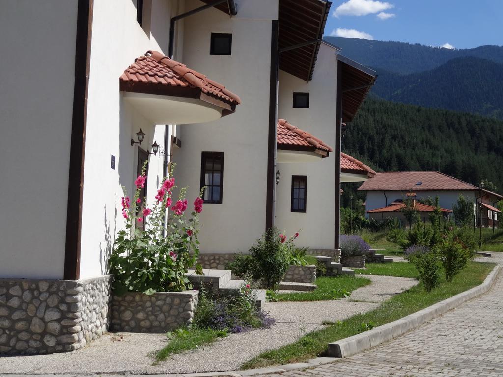 Pinerose Resort Банско Екстериор снимка